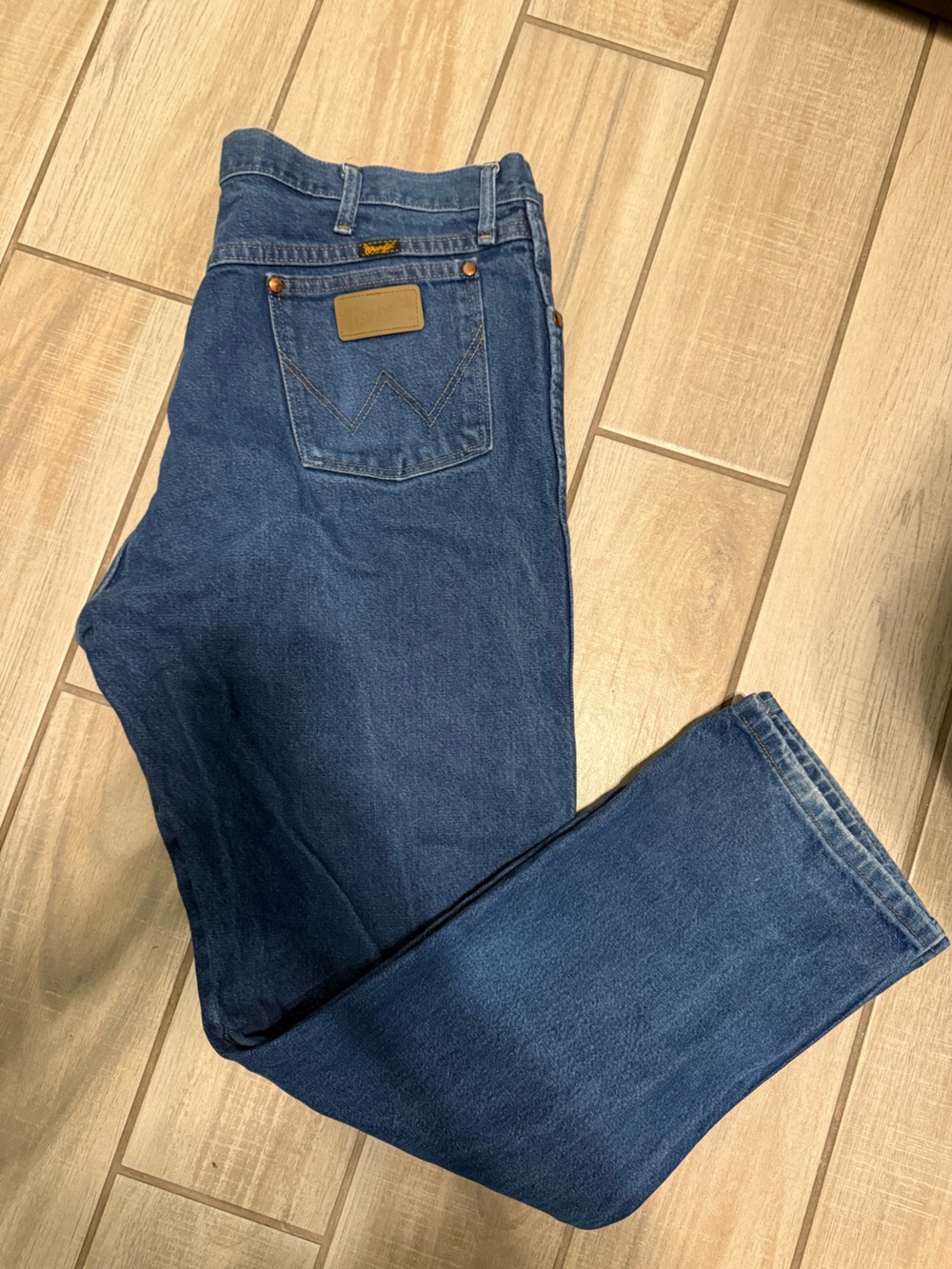 Wrangler Men’s Relaxed Fit Jeans - Blue 13MWZPW Size 40/32